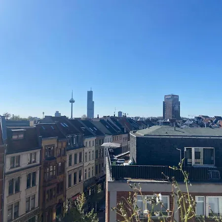 Penthouse At Cathedral