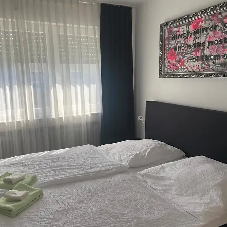 Penthouse At Cathedral Cologne