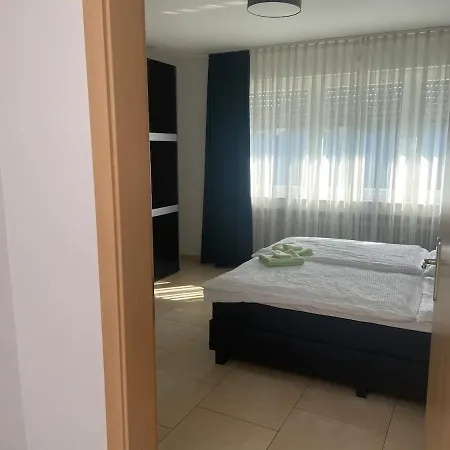 Penthouse At Cathedral Appartement *