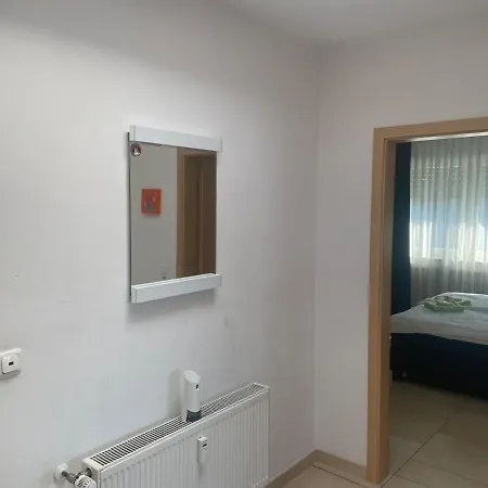 Апартаменты Penthouse At Cathedral *