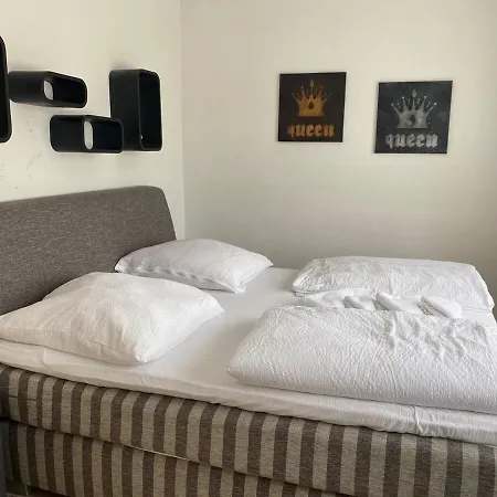 Апартаменты Penthouse At Cathedral Кёльн